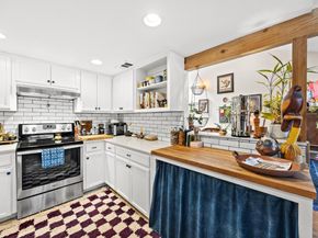 8906 Parkfield DR B, Austin TX 78758