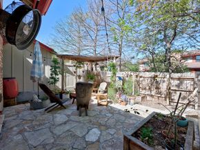 8906 Parkfield DR B, Austin TX 78758