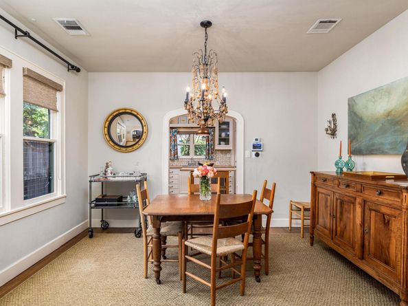 2825 Shoal Crest Ave, Austin TX 78705