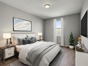 512 Eberhart LN 1207, Austin TX 78745