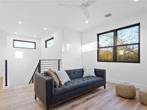 1004 Lott Ave, Austin TX 78721