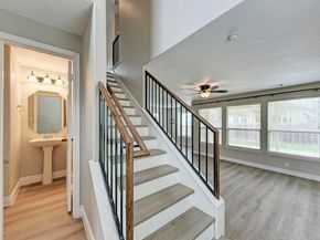 8708 Wood Stork DR, Austin TX 78729