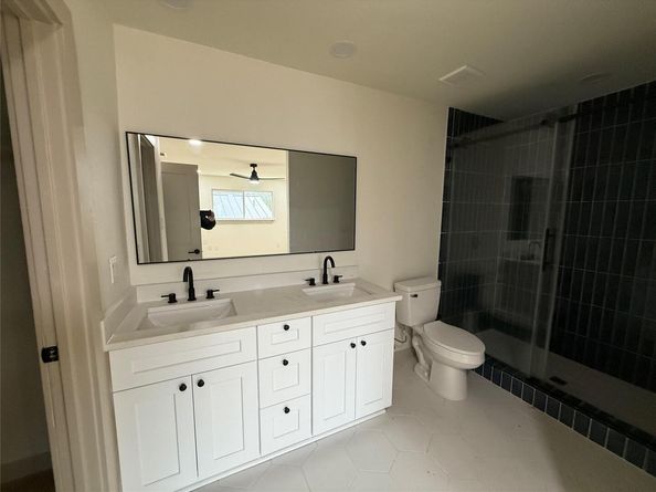 1402 Cardinal Hill DR, Austin TX 78758