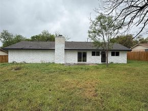 1402 Cardinal Hill DR, Austin TX 78758