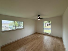 1402 Cardinal Hill DR, Austin TX 78758