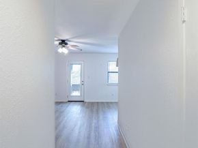 1004 Scenic DR, Georgetown TX 78626