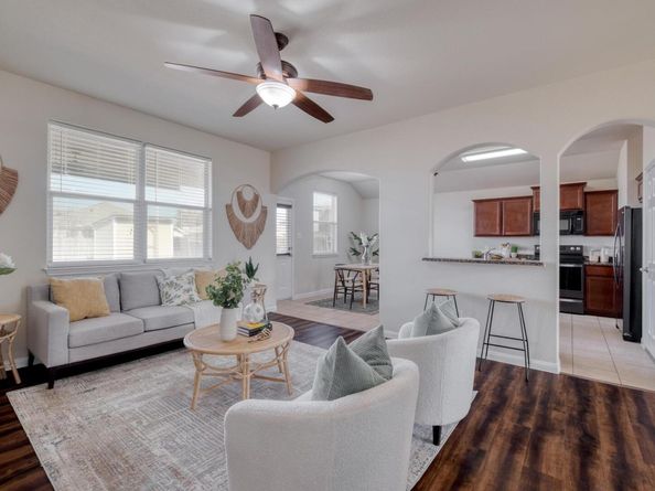 19328 Wt Gallaway ST, Manor TX 78653