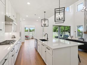 101 Wolf Ridge RD, Georgetown TX 78628