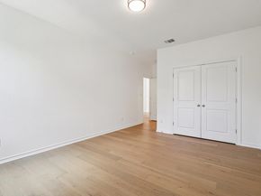 101 Wolf Ridge RD, Georgetown TX 78628