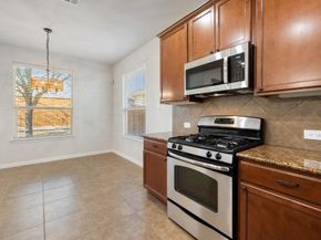 9412 Beechnut DR, Austin TX 78748