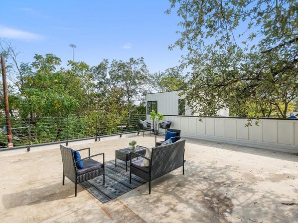 4407 Merle DR A, Austin TX 78745