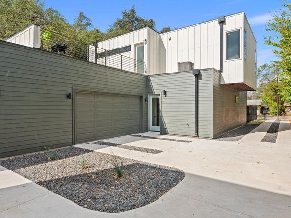 4407 Merle DR A, Austin TX 78745