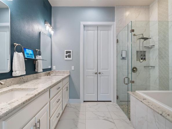 206 Tumbling Stream CV, Lakeway TX 78734