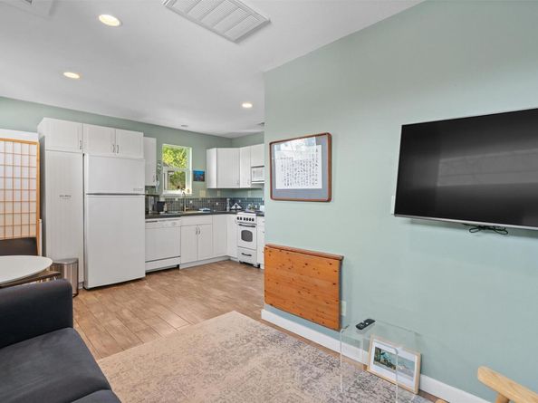 1915 Pasadena DR, Austin TX 78757