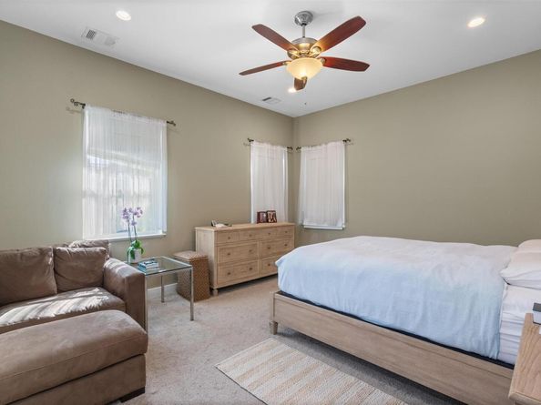 1915 Pasadena DR, Austin TX 78757