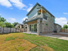 501 E Burton ST, Manor TX 78653