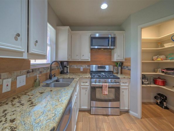 7208 BENNETT Ave, Austin TX 78752