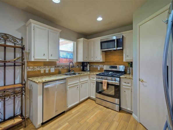 7208 BENNETT Ave, Austin TX 78752