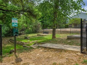 3204 Menchaca RD 105, Austin TX 78704