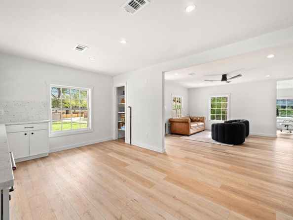 3501 Pecan Springs RD, Austin TX 78723