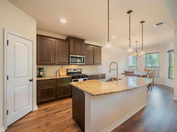 22617 Fountaingrass LN, Lago Vista TX 78645