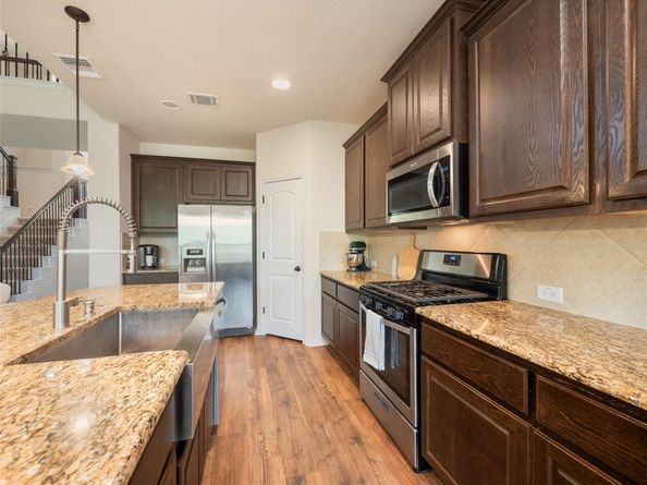 22617 Fountaingrass LN, Lago Vista TX 78645