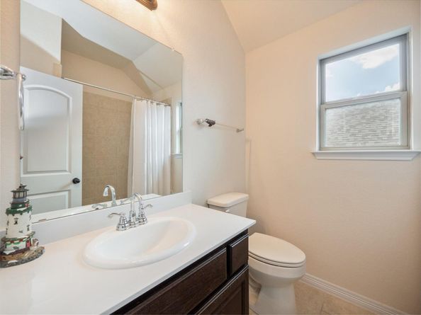 22617 Fountaingrass LN, Lago Vista TX 78645