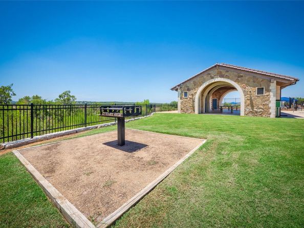 22617 Fountaingrass LN, Lago Vista TX 78645