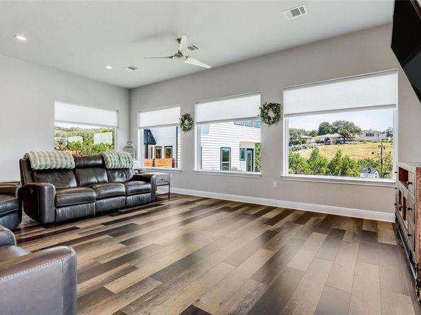 3701 Boone DR, Lago Vista TX 78645