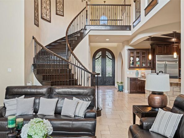 303 Bella Montagna CIR, Austin TX 78734