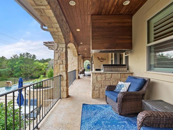 303 Bella Montagna CIR, Austin TX 78734