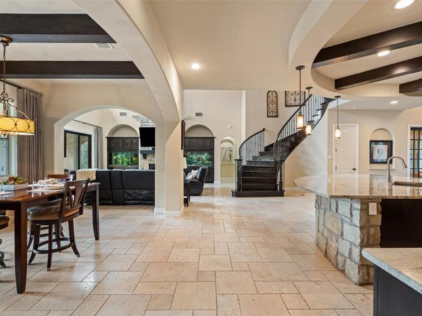303 Bella Montagna CIR, Austin TX 78734