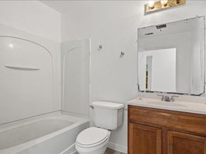 904 Montopolis DR, Austin TX 78741