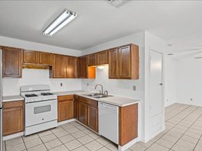 904 Montopolis DR, Austin TX 78741