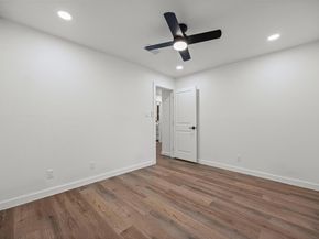 9219 Hunters TRCE E, Austin TX 78758