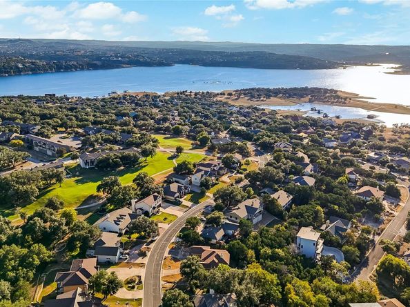18906 Venture DR, Point Venture TX 78645