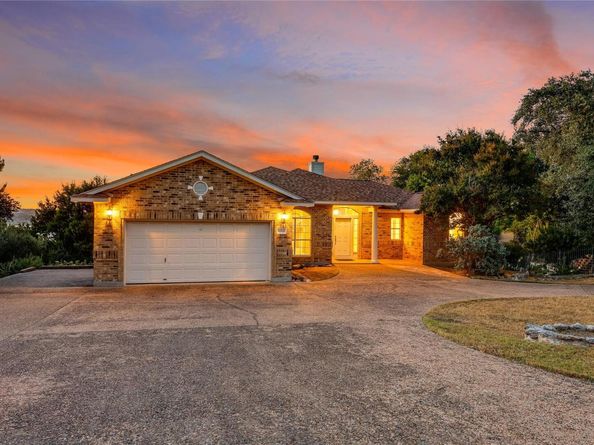 18906 Venture DR, Point Venture TX 78645