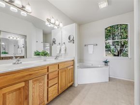 18906 Venture DR, Point Venture TX 78645