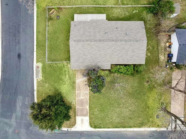 6811 Wake Forest LN, Austin TX 78723