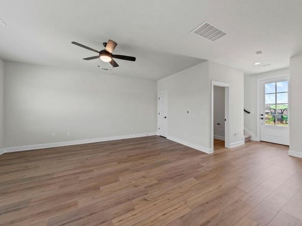 9517 Balmy LN, Manor TX 78653