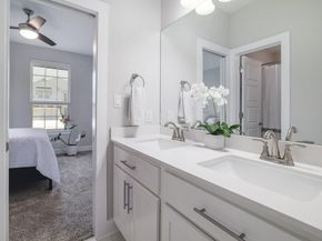 132 Lockhart DR, Liberty Hill TX 78642