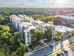 1600 Barton Springs RD 5301, Austin TX 78704