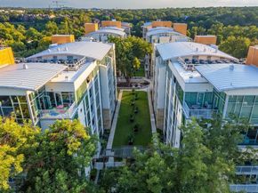 1600 Barton Springs RD 5301, Austin TX 78704