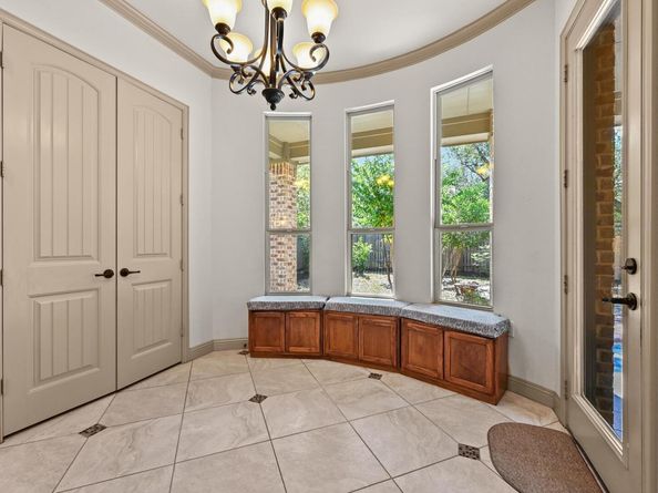 9317 Sydney Marilyn LN, Austin TX 78748