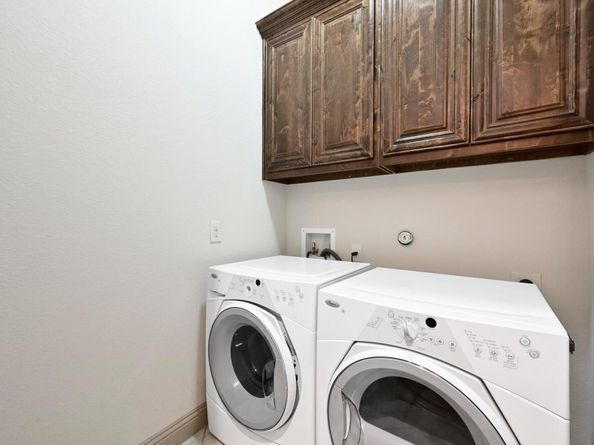 9317 Sydney Marilyn LN, Austin TX 78748