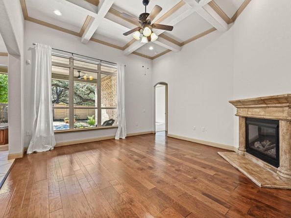 9317 Sydney Marilyn LN, Austin TX 78748