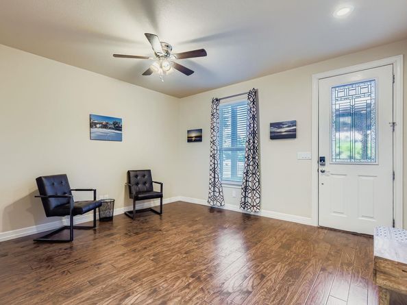 19004 Mariners PT, Lago Vista TX 78645