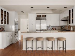 4822 Twin Valley DR, Austin TX 78731