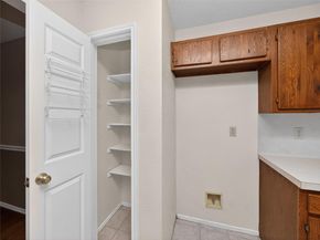 3609 Oak Creek DR, Austin TX 78727
