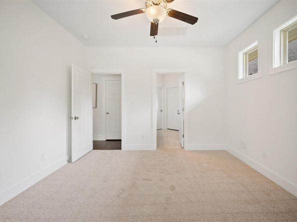 11013 Avery Station LOOP 31, Austin TX 78717
